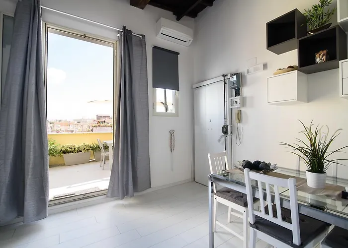 White Terrace Ostilia Appartement *